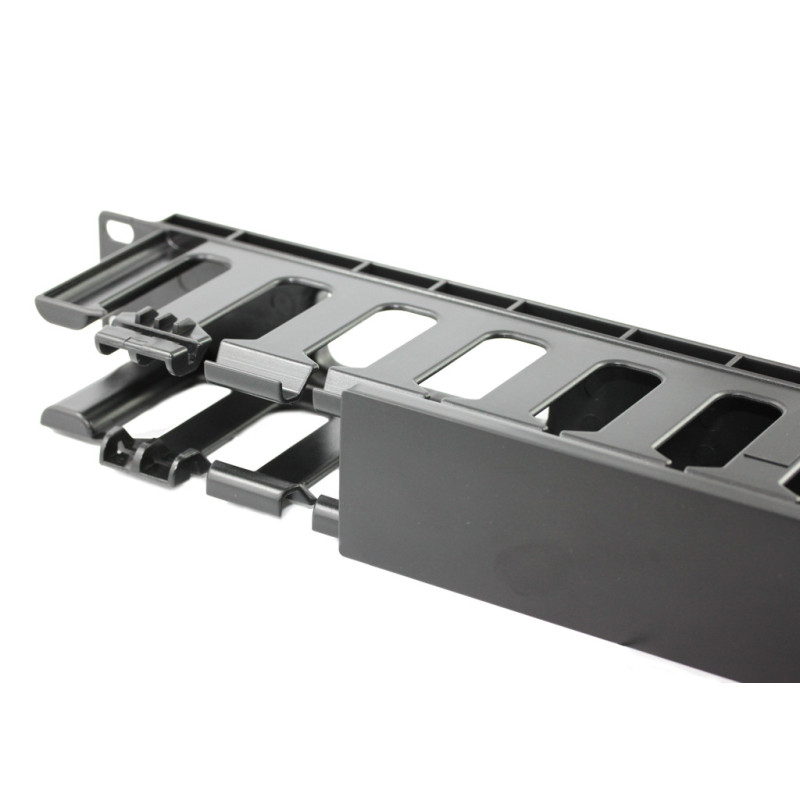 Rextron 8 Port VGA Splitter Rack Mountable